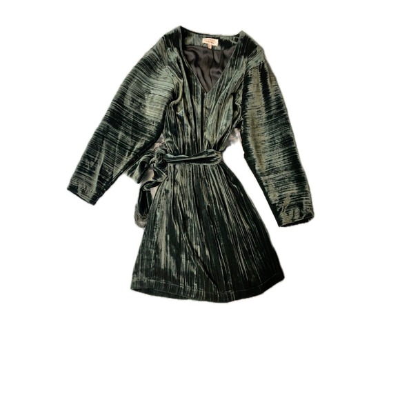 And Other Stories Velvet Crushed Wrap Midi Dress Green Long Sleeve EUR 34  size 2